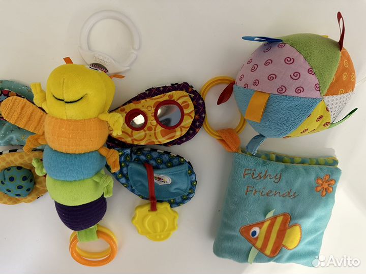 Развивающие игрушки для малышей