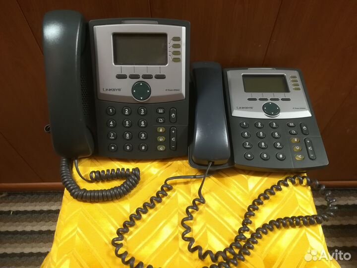 IP телефон Linksys SPA942 cisco