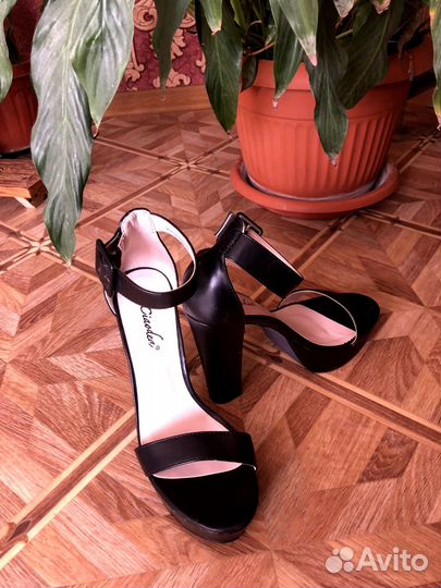 Туфли летние женские