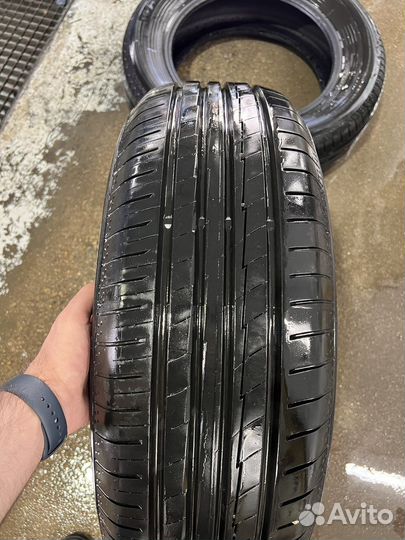Yokohama BluEarth AE50 215/65 R17 99V