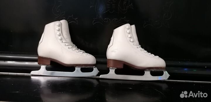 Фигурные коньки wifa prima-set Mark IV (28 размер)
