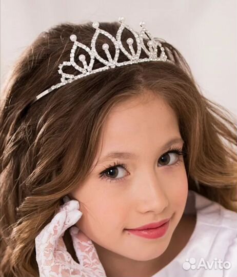 Диадемы и перчатки к платью (новые)