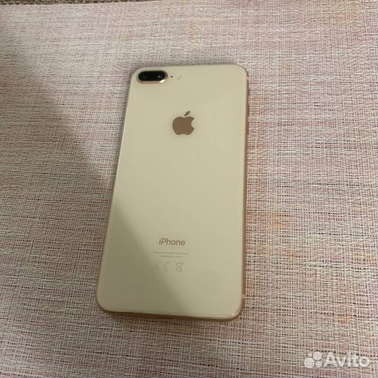 iPhone 8 Plus, 64 ГБ
