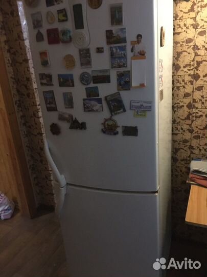 Холодильник LG