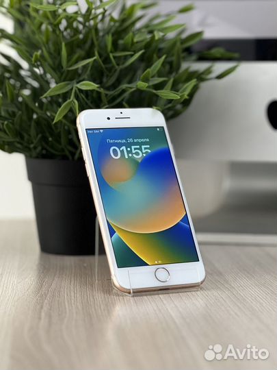 iPhone 8, 64 ГБ