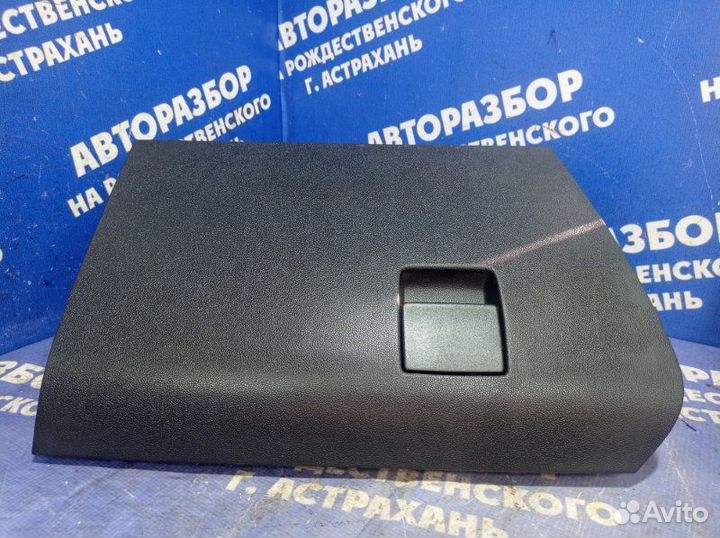 Бардачок Opel Astra H универсал 2012