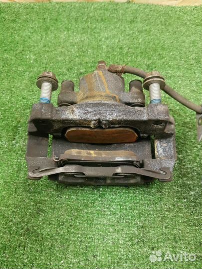 Суппорт тормозной передний правый Ford Mondeo 5