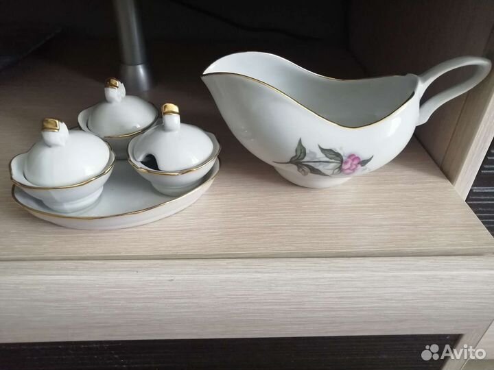 Сервиз столовый