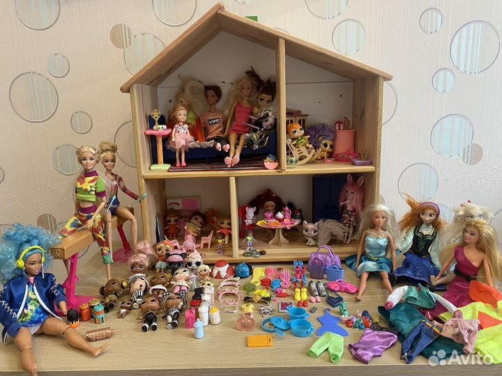 Кукольный домик IKEA с LOL и Barbi игрушками
