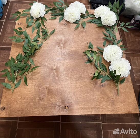 Доска для рассадки гостей