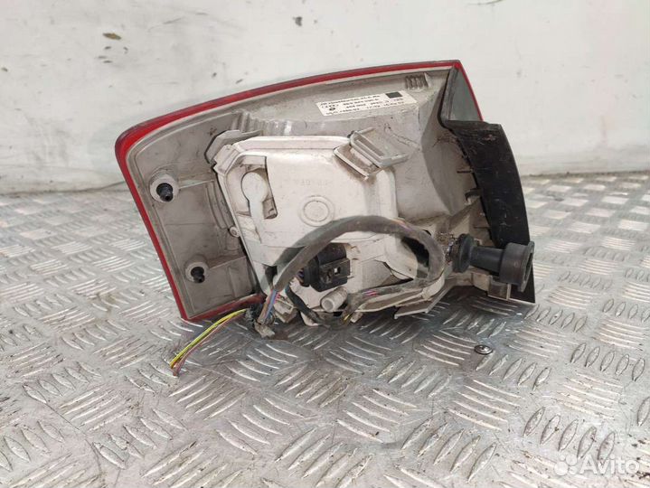 Фонарь задний правый audi a4 b7 (2004 - 2008) nn