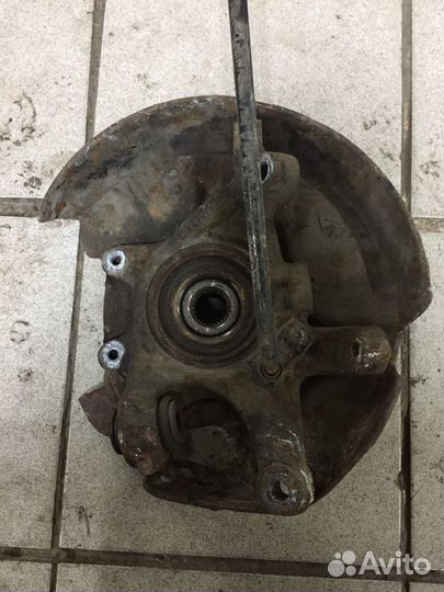 Ступица поворотный кулак Mercedes C200 W202