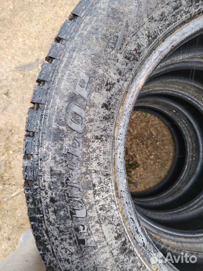 Dunlop Grandtrek Ice 02 215/65 R16 102