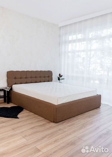 Кровать с матрасом 140х200 Марсель в рогожке