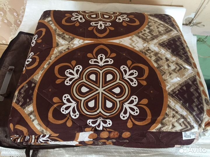 Продам одеяло стеганое, овечья шерсть