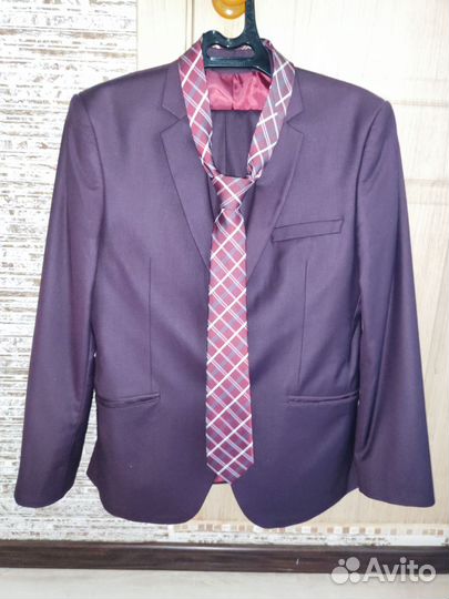 Мужской классический костюм