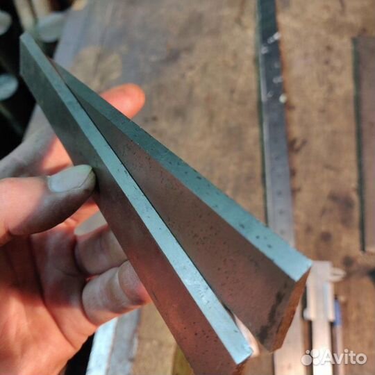 Токарные работы, заточка ножей, эл.сварщик