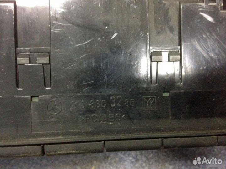 Блок управления климат-контролем Mercedes-Benz