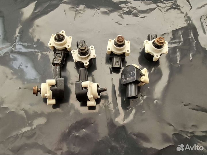 Датчик положения кузова Lexus