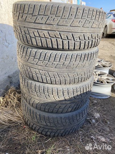 Marshal I'Zen KW22 215/50 R17 91T