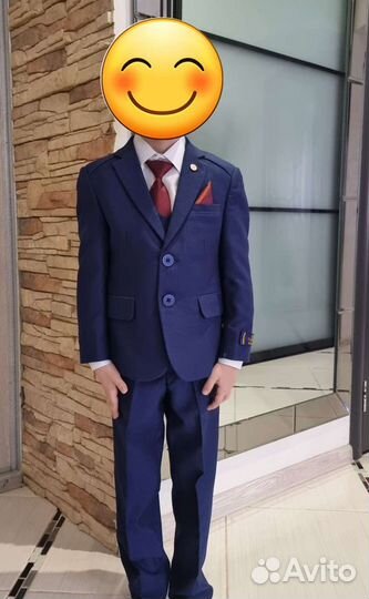 Костюм тройка на мальчика новый 106, 110, 116