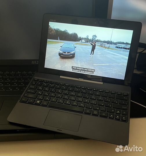 Сенсорный на Вин8 проц4х1.4gHz +озу2гб нэтбук 10”