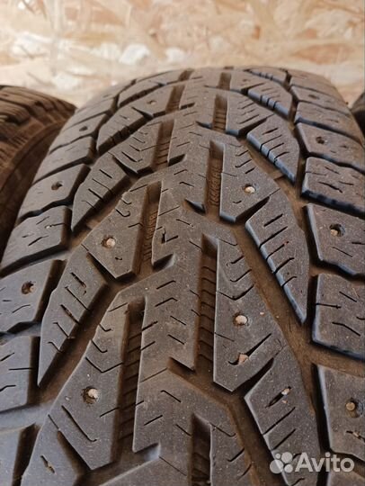 Kormoran Stud 2 185/60 R15 88