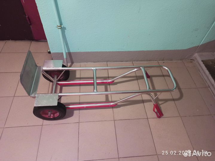 Аренда грузовой тележки