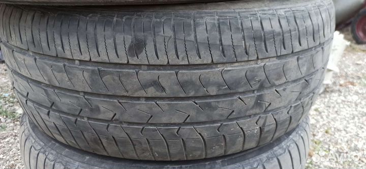 Toyo NanoEnergy R53 225/55 R17