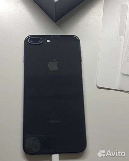 Мобильные телефоны бу iPhone 8 plus