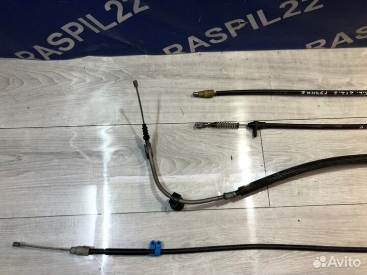 Трос ручника Mercedes-Benz 212.036 E 250 212