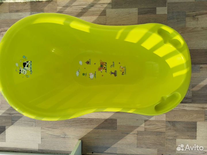 Ванночка для купания, стульчик и круг