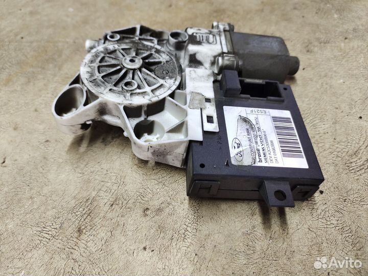 Моторчик стеклоподъёмника задний правый ford focus