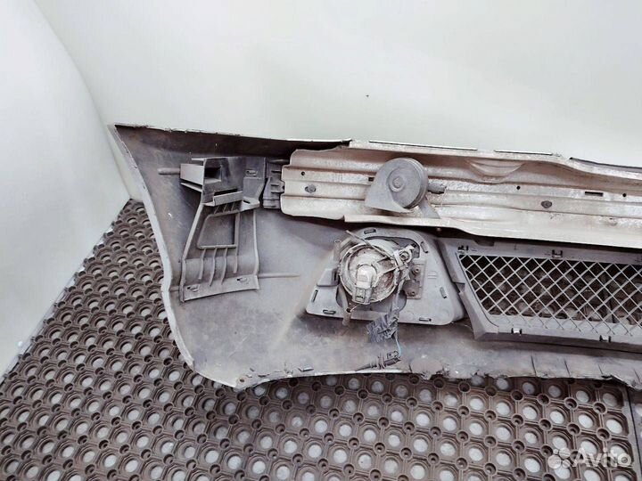 Бампер передний BMW 3 E46 рест. 2004