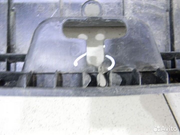 Накладка багажного отделения