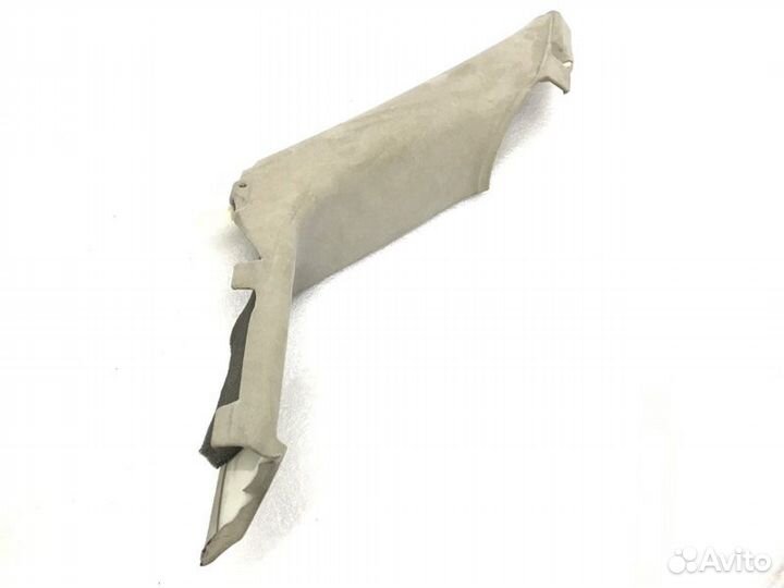 Обшивка стойки задняя правая Audi A8 D3 BVJ 2008