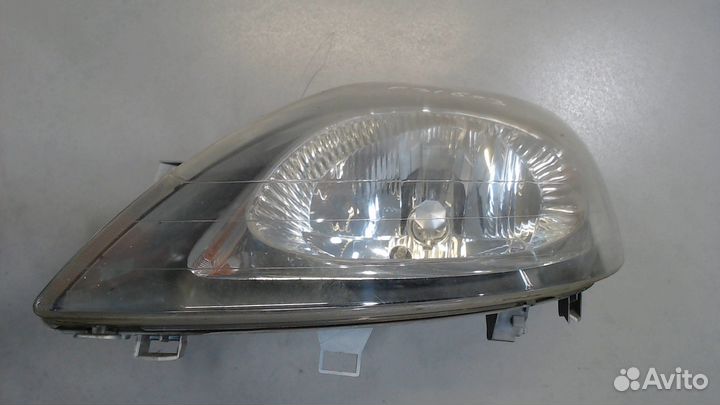 Фара (передняя) Nissan Primastar, 2005