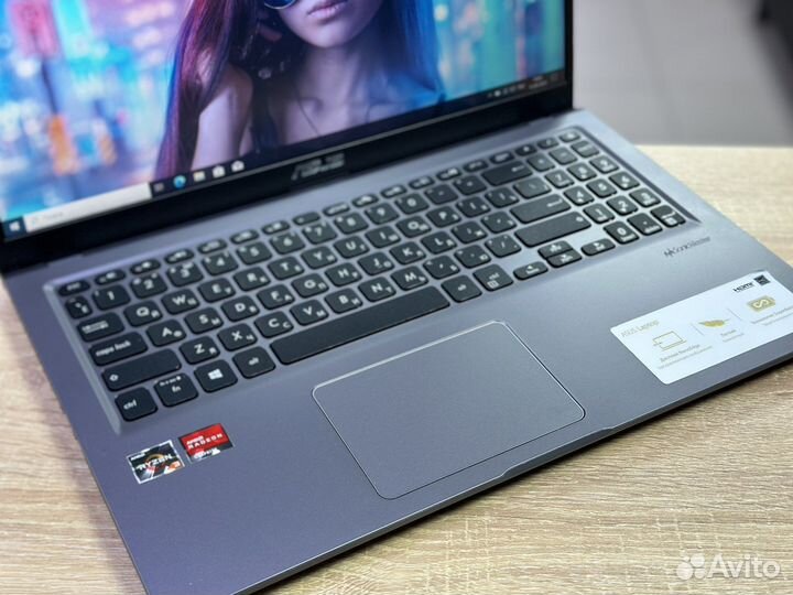 Ноутбук Asus Ryzen 3-3/8gb/SSD 256gb/FullHD
