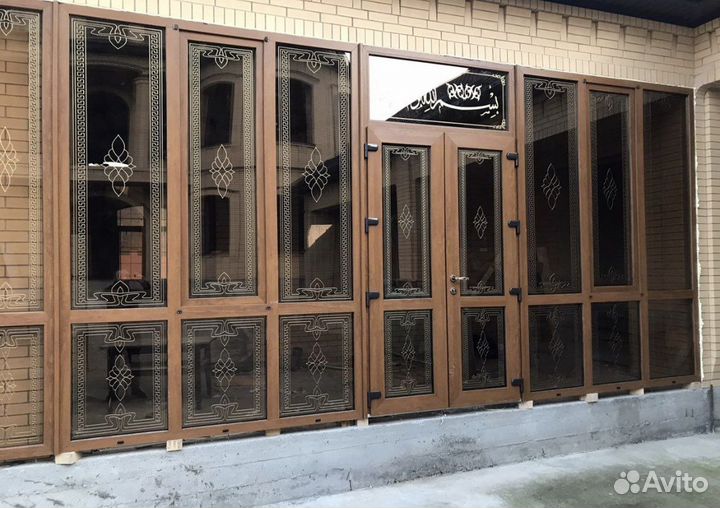 Пластиковые окна двери