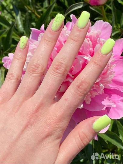 Маникюр на дому