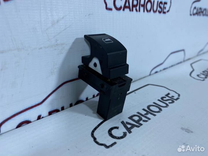 Кнопка стеклоподъемника Volkswagen Touareg NF