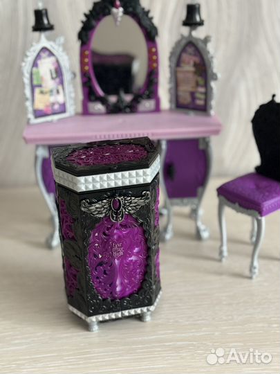 Мебель туалетные столики, для кукол монстр хай