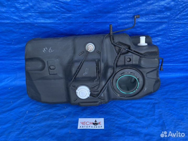 Бак топливный бензобак Caliber Jeep Patriot Compas