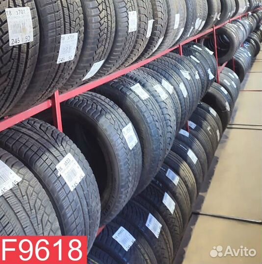 Bridgestone Blizzak VRX 225/60 R17 99Q