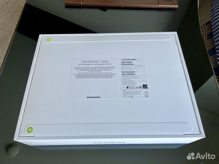 Apple MacBook Pro 14 M3 Pro, 18GB, 1TB SSD