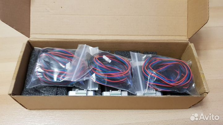 Набор мощных шаговых двигателей nema17