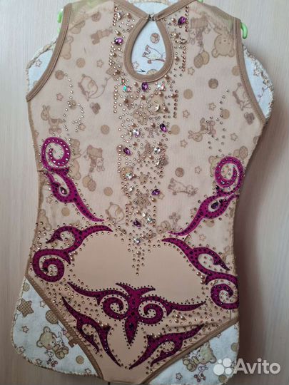 Купальник сдам или продам для художественной гимн