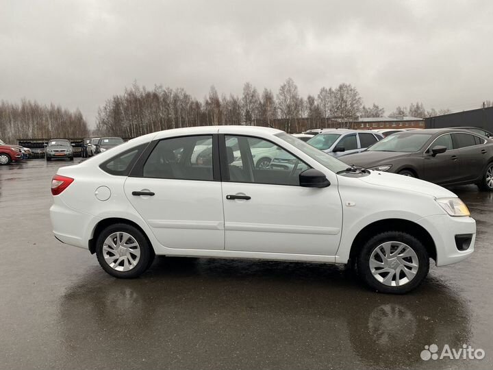 LADA Granta 1.6 МТ, 2017, 40 932 км