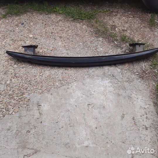 Усилитель заднего бампера Volkswagen