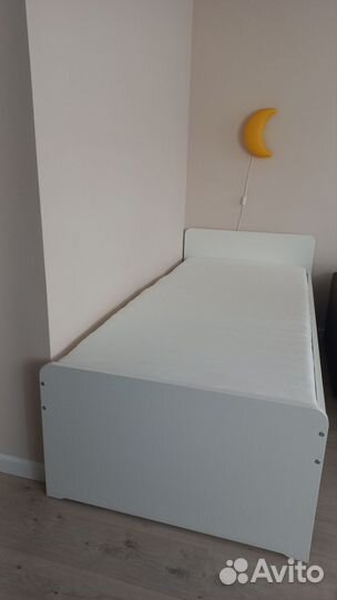 Кровать IKEA 200/90